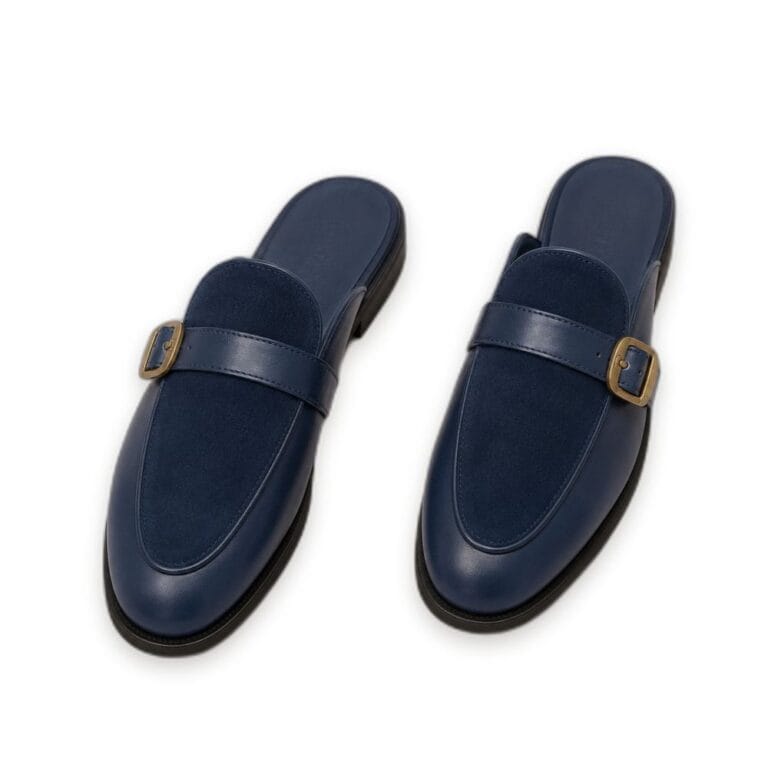 FAWOYE leather half shoe with a cushioned footbed for long days