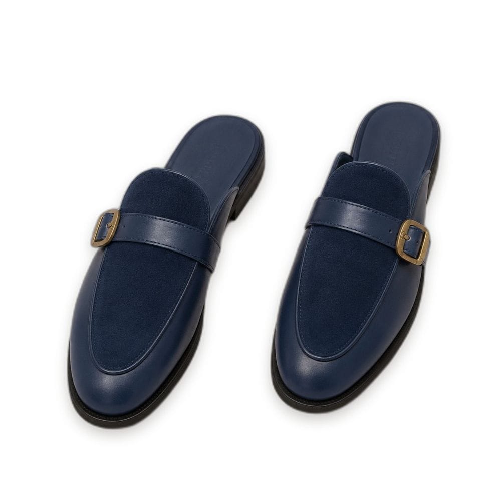 FAWOYE leather half shoe with a cushioned footbed for long days